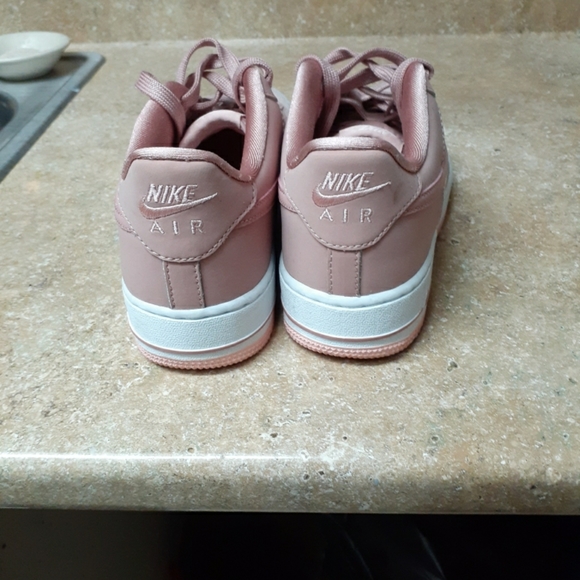 Nike 7 - Picture 4 of 4